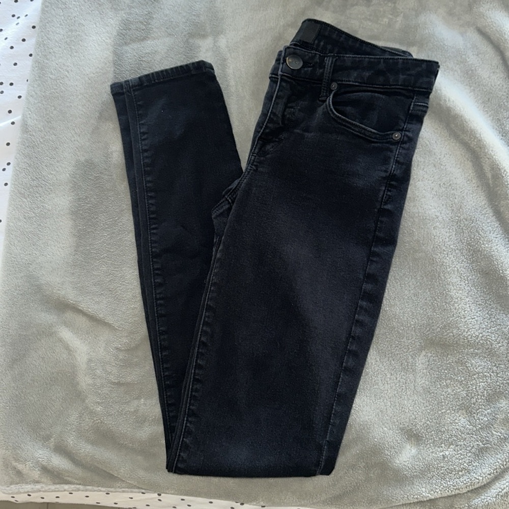 Vince ‘Riley’ Skinny Jeans